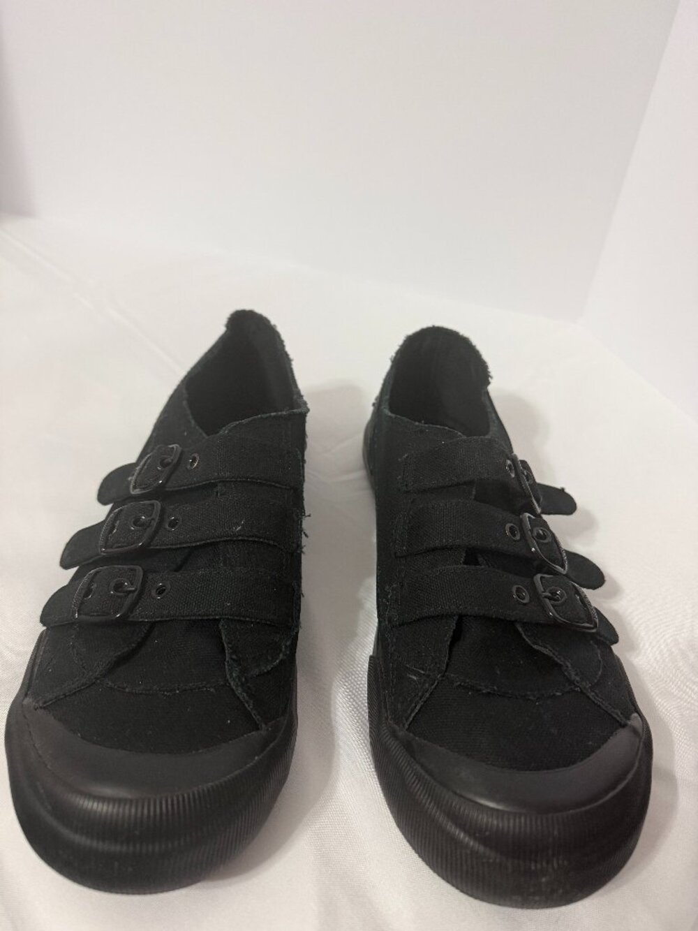 Rocket Dog Jolissa Aviator Black Canvas Buckly Sneakers Women's 9